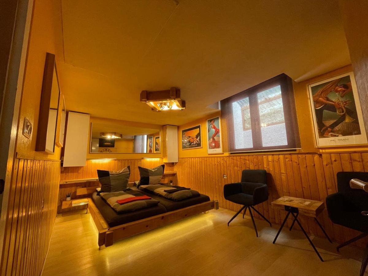 Direkt Am Main Villa Karlstadt Kültér fotó